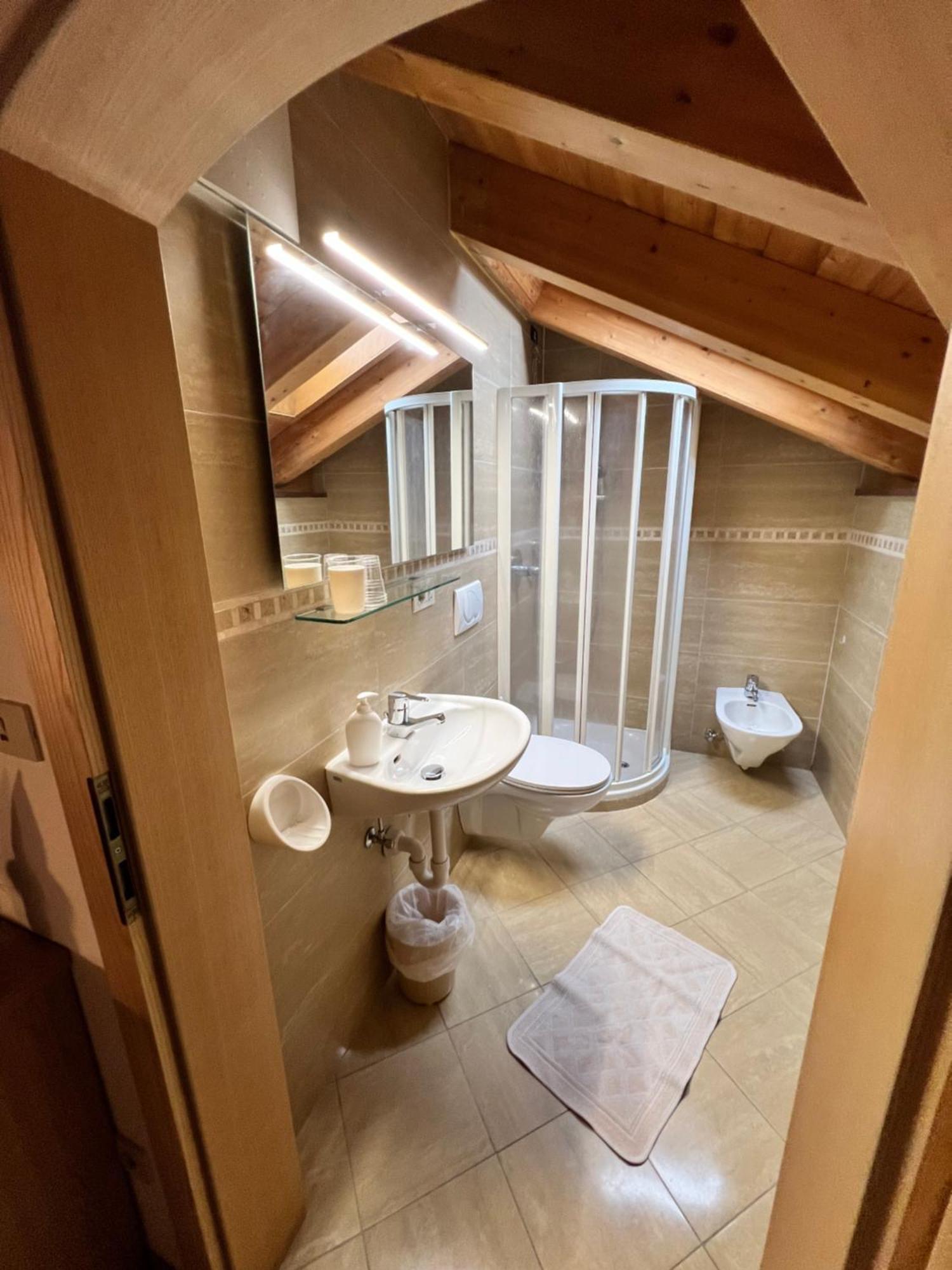 Garni Eden Bed And Breakfast Сорага Экстерьер фото