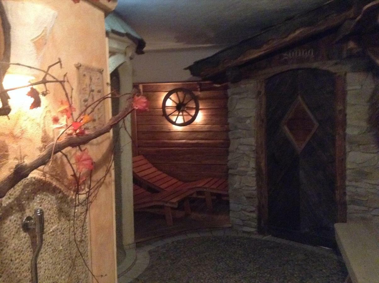 Garni Eden Bed And Breakfast Сорага Экстерьер фото